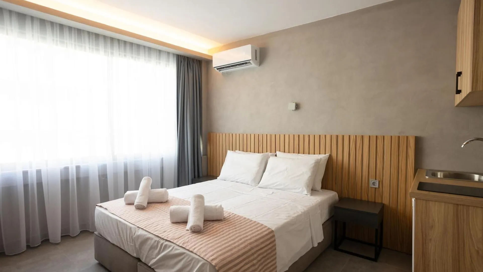 Alkazar Suites Thessaloniki 0*,  Greece